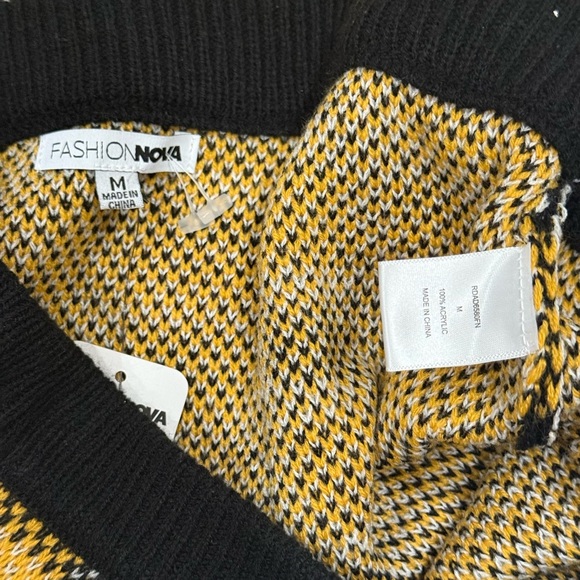 Fashion Nova Yellow and Black Plaid Mini Skirt - Picture 4 of 6